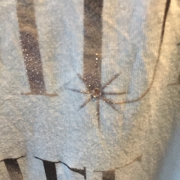 Shirt - Picture 4 of 6